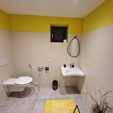 Casa Rosso Blu Sorico