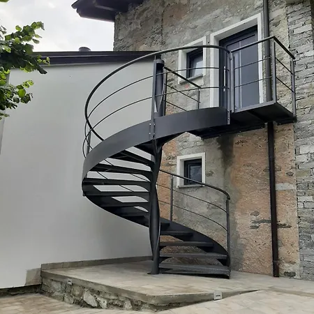 Casa Rosso Blu Zia Vivina